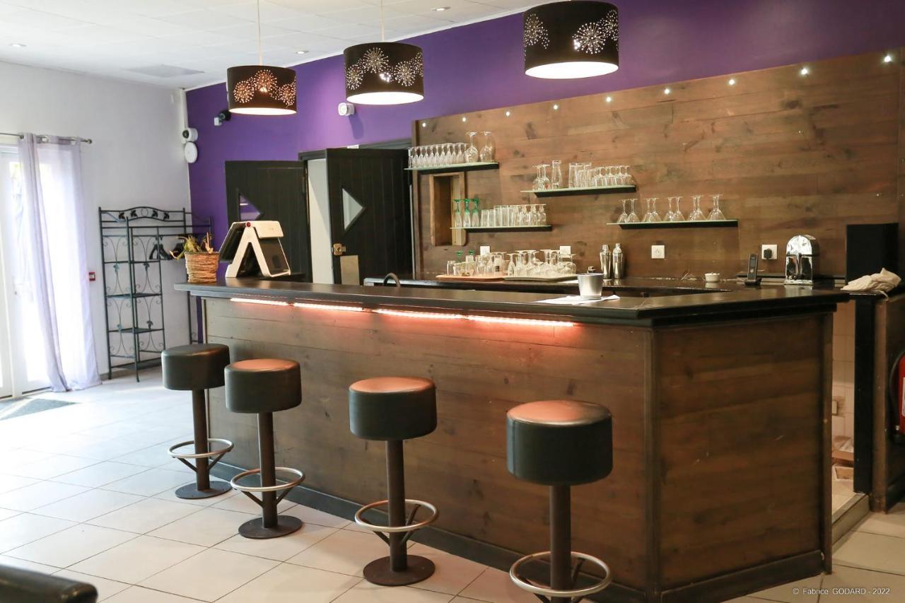 Hotel Restaurant Gite Les Lavandins Saint-Christol  Ngoại thất bức ảnh